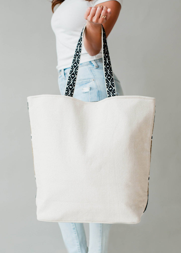 Panache Apparel Co. - Aztec Tote