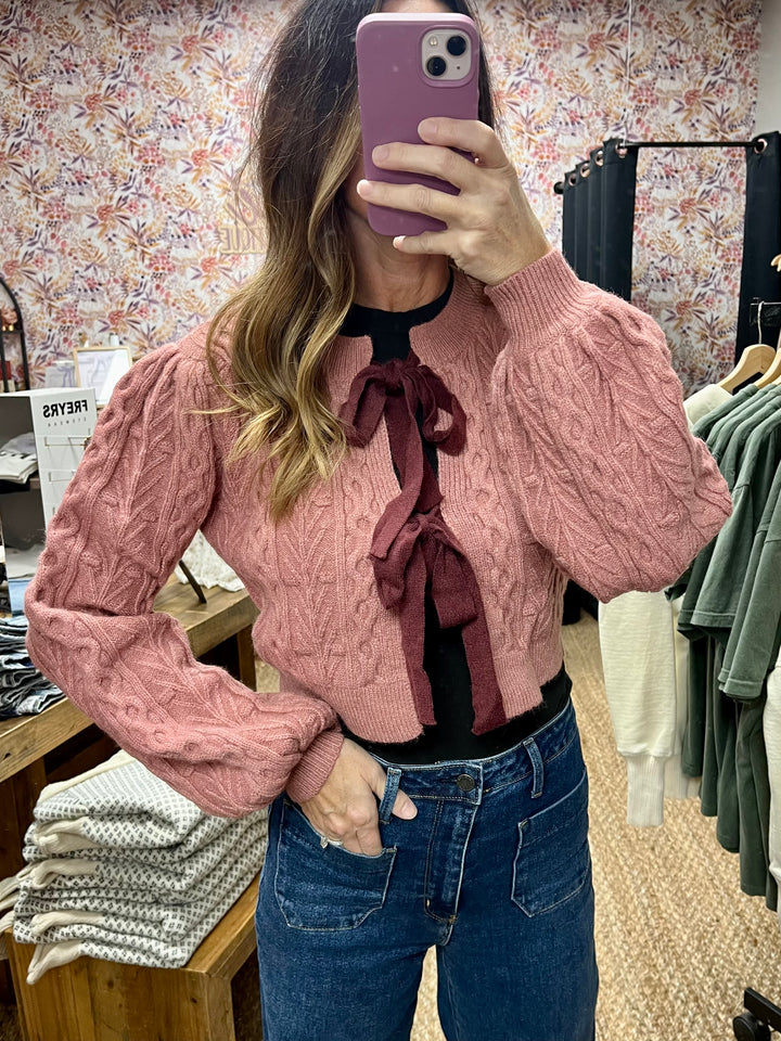 MEDIUM - Bow Tie Cable Knit Cardigan