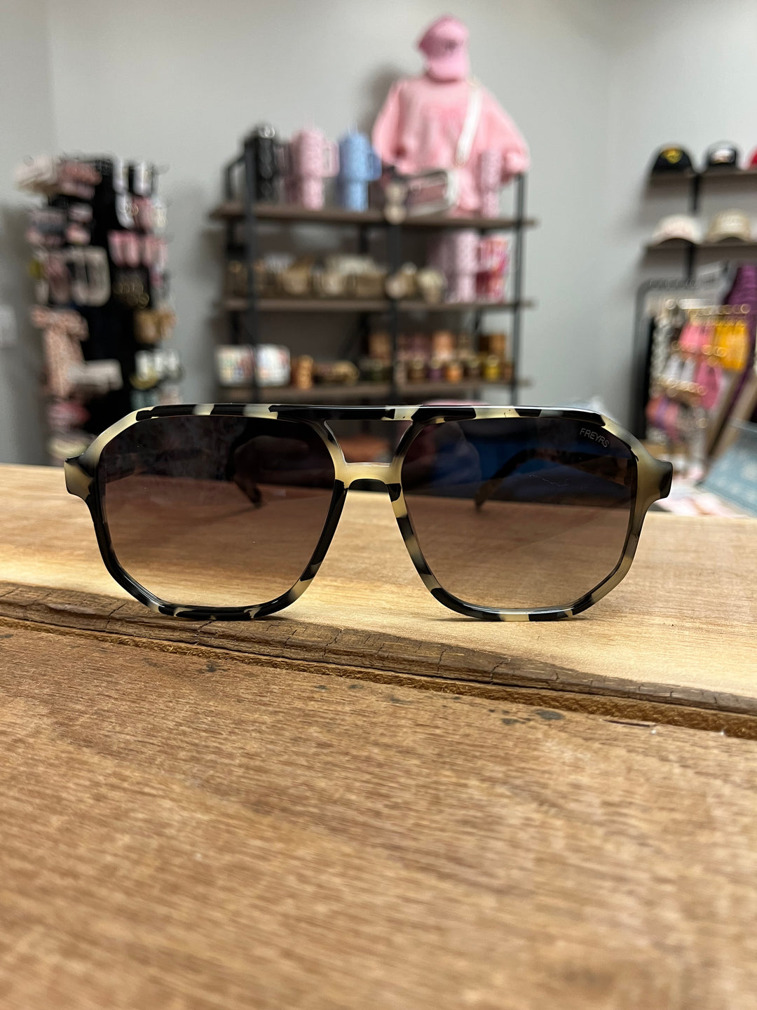Billie Unisex Aviator Sunglasses