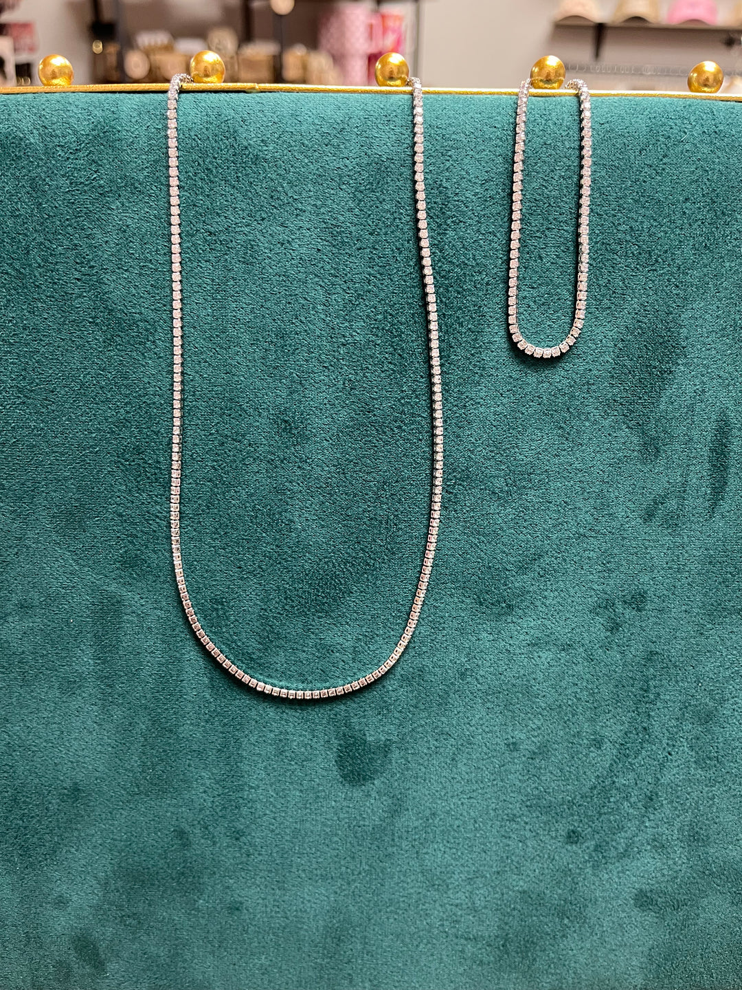 The Meg Chain