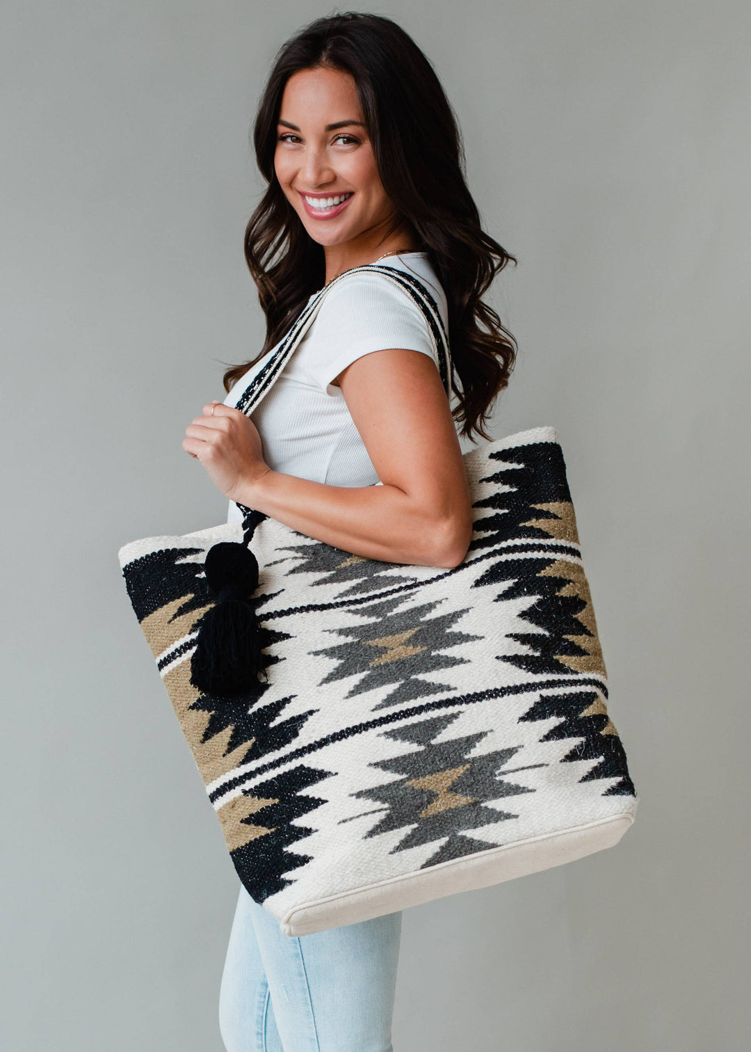 Panache Apparel Co. - Aztec Tote