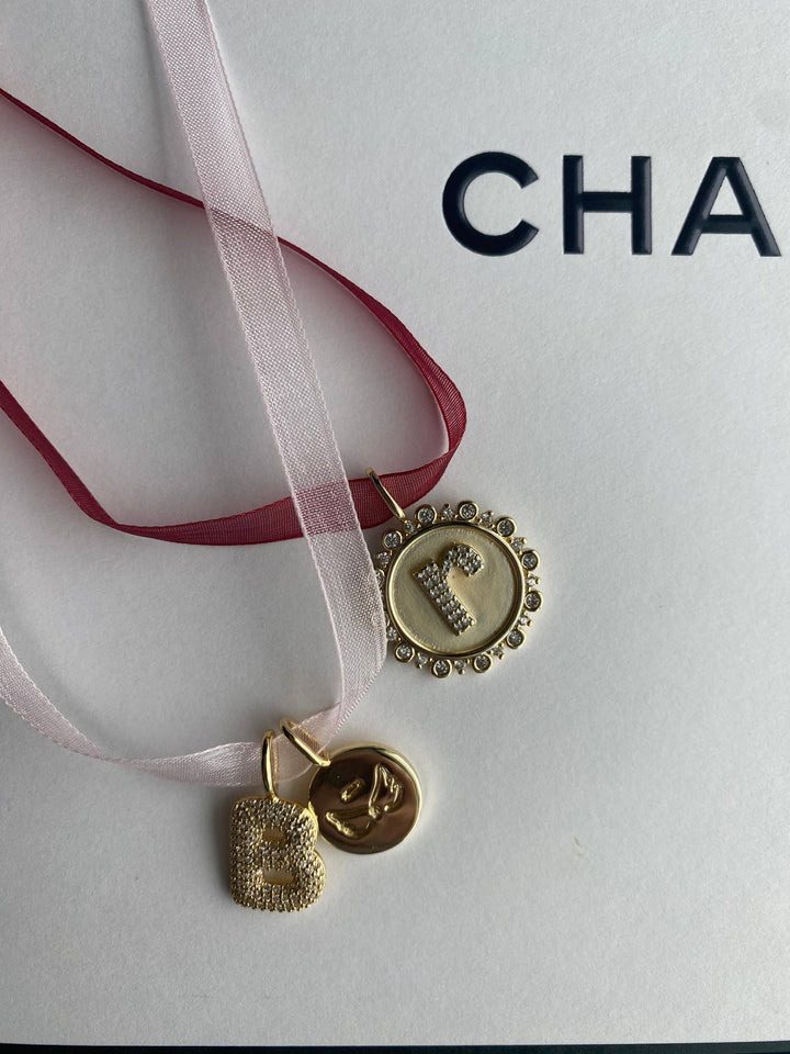 Ribbon Necklace