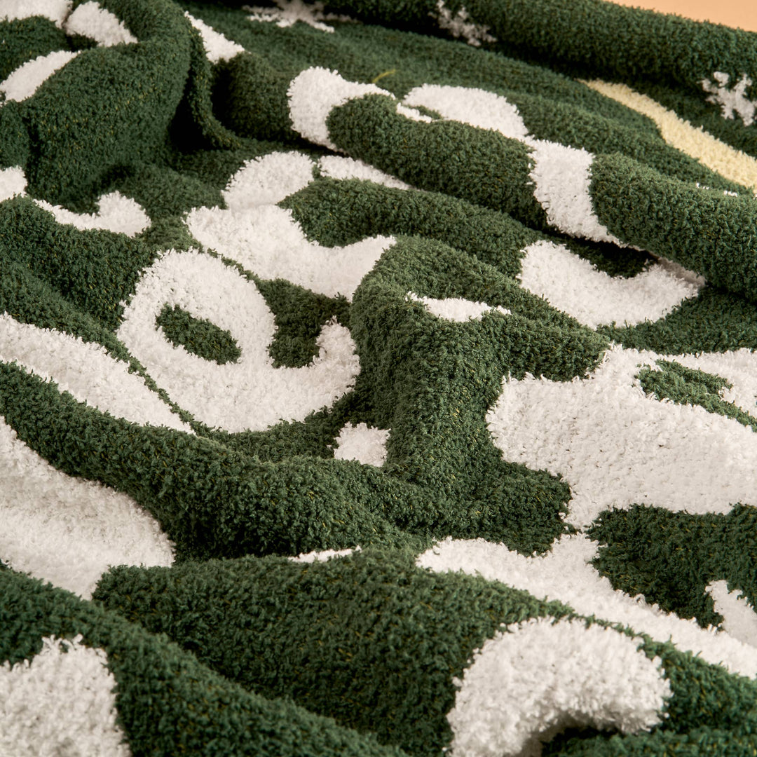 "Merry Little Christmas" Luxe Throw Blanket (Dark Green)