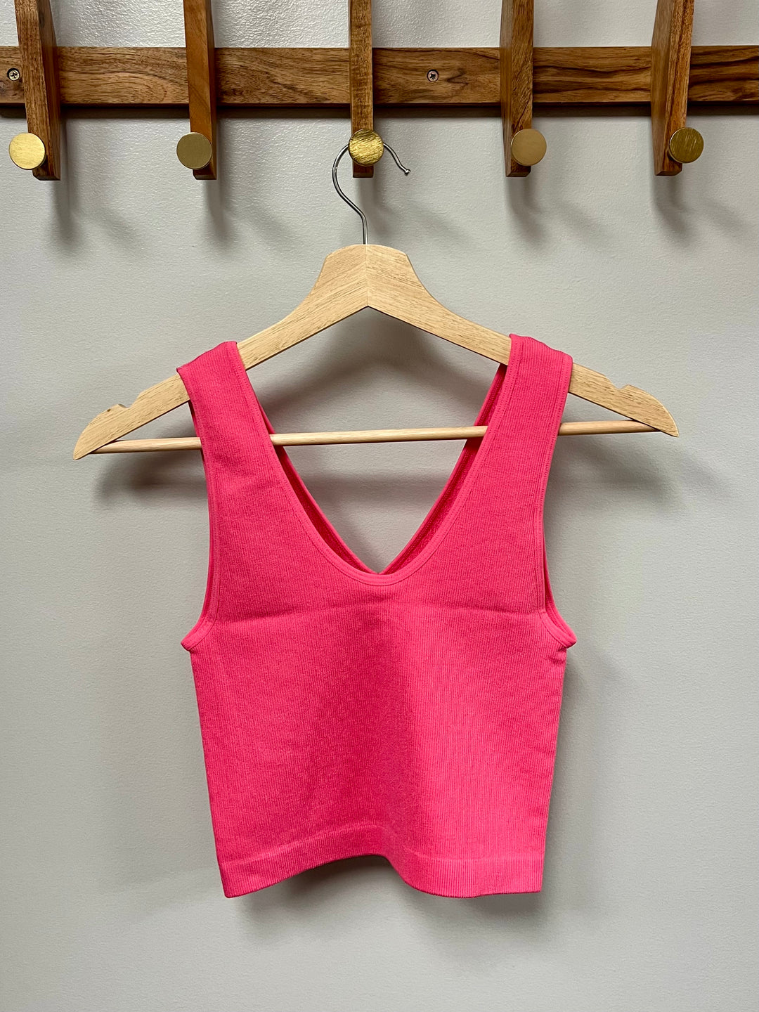 Seamless U-V Neck Crop Tank