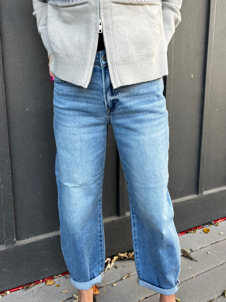 Risen High Rise Crop Barrel Jeans