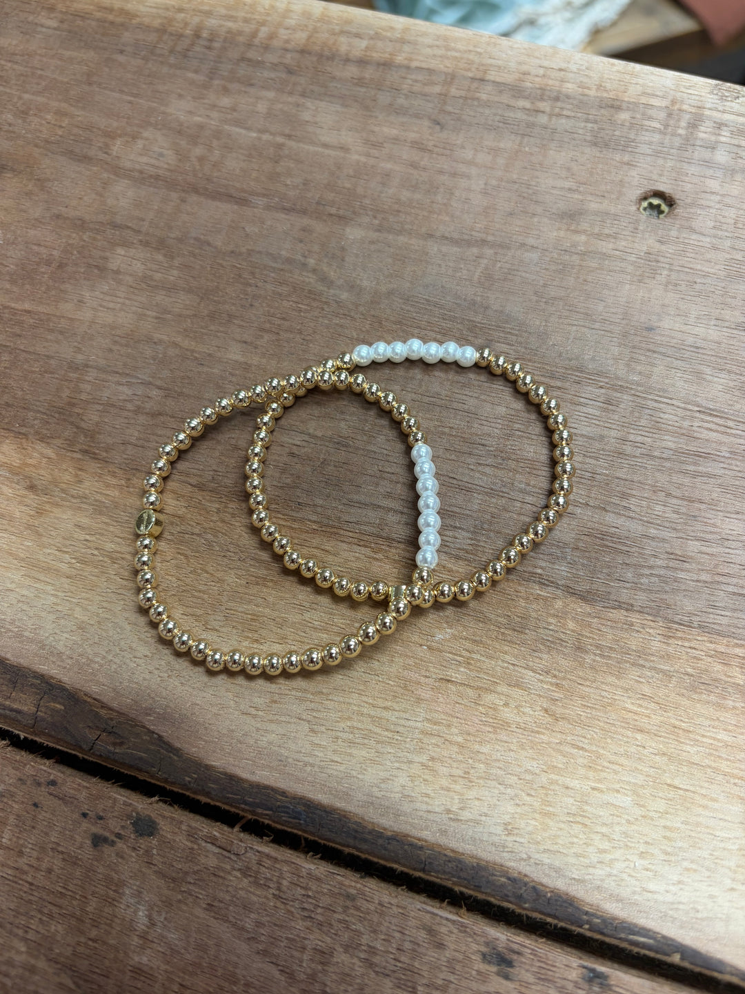 Pearl and Gold Beaded Bracelet