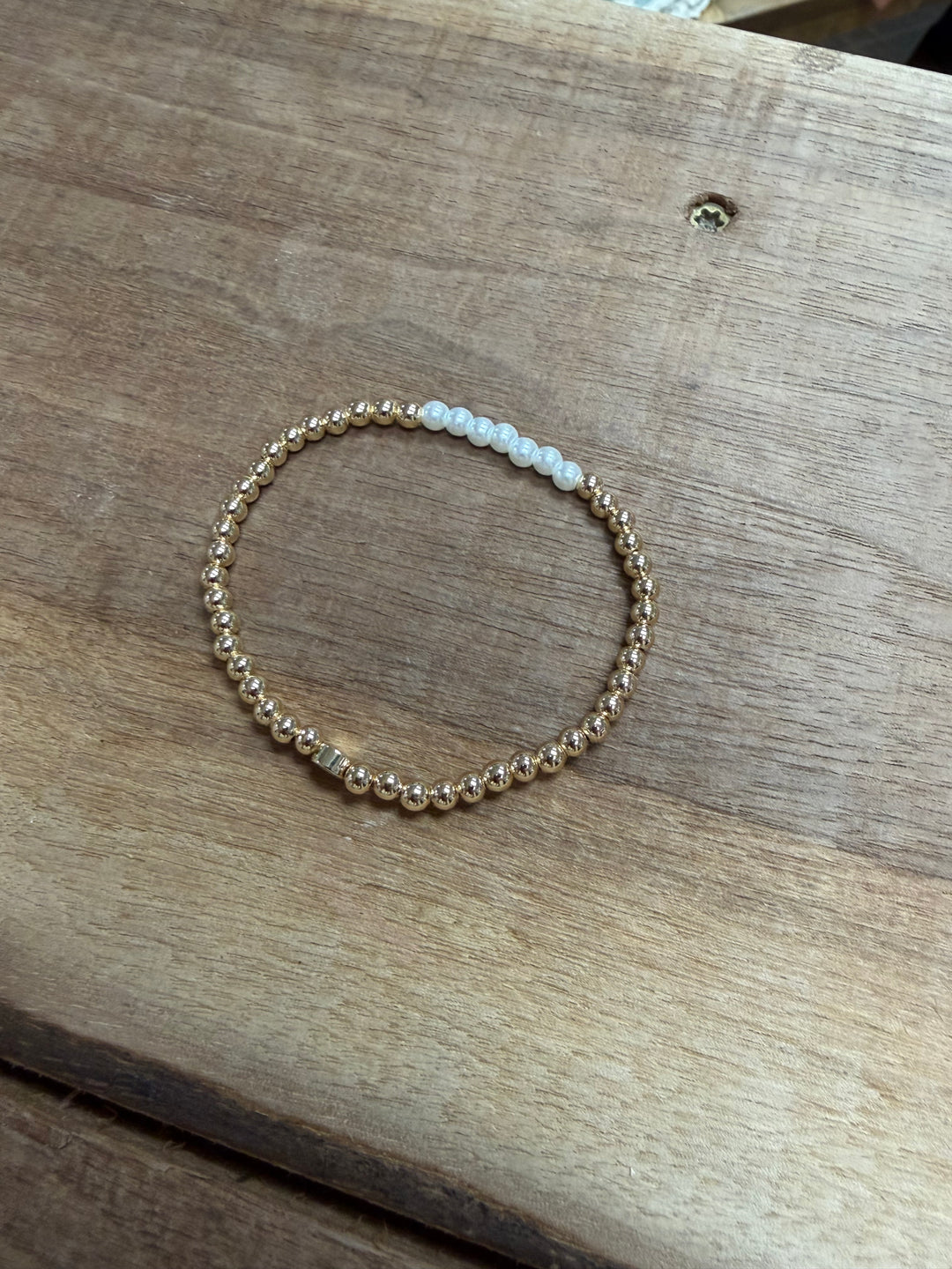 Pearl and Gold Beaded Bracelet