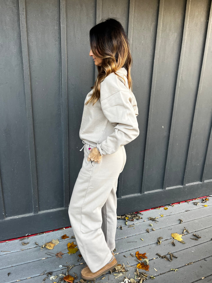 Cozy Fleece Pullover & Sweatpants Set
