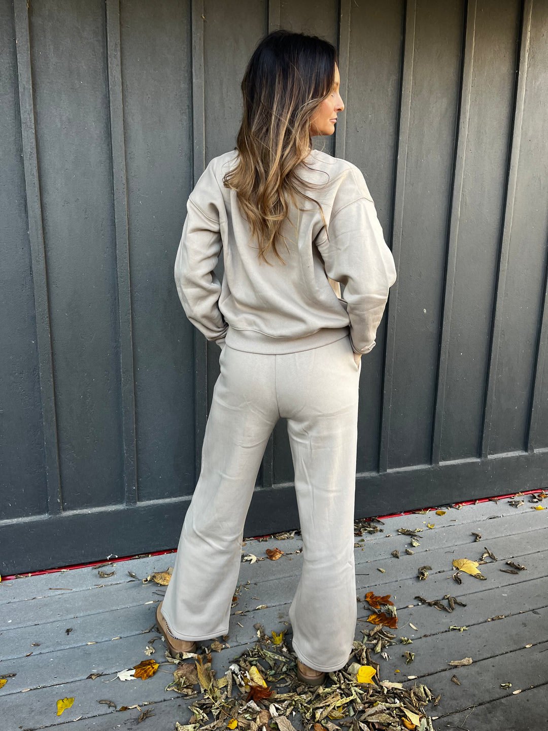 Cozy Fleece Pullover & Sweatpants Set