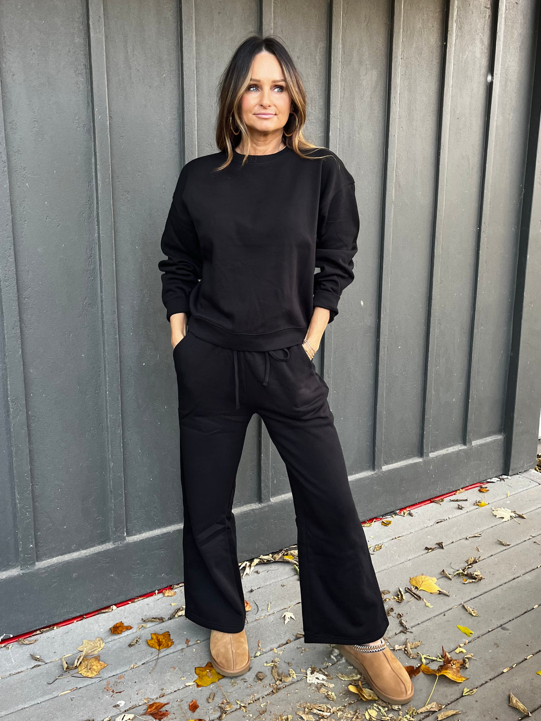 Cozy Fleece Pullover & Sweatpants Set