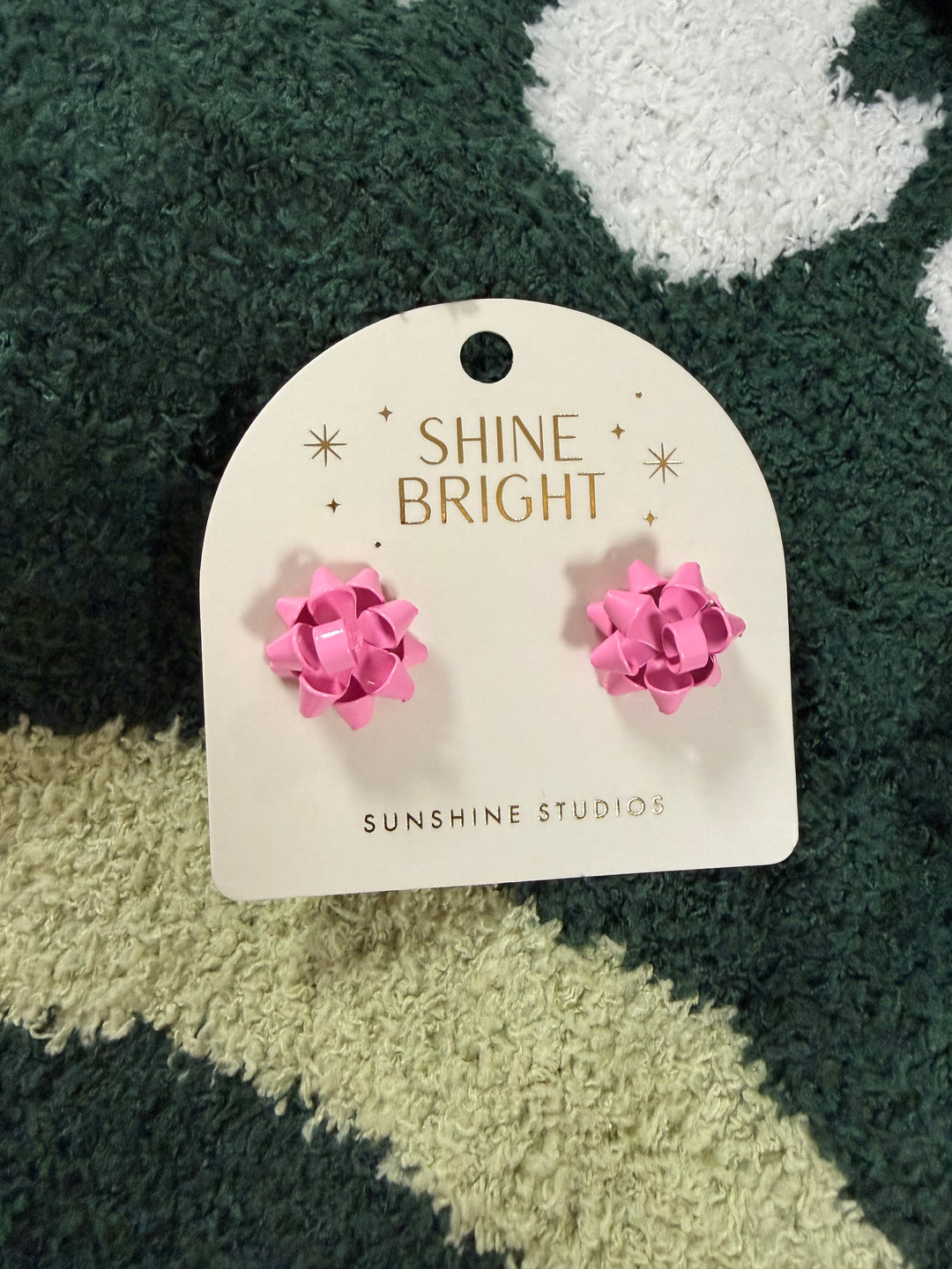 Pink holiday gift bow stud earrings