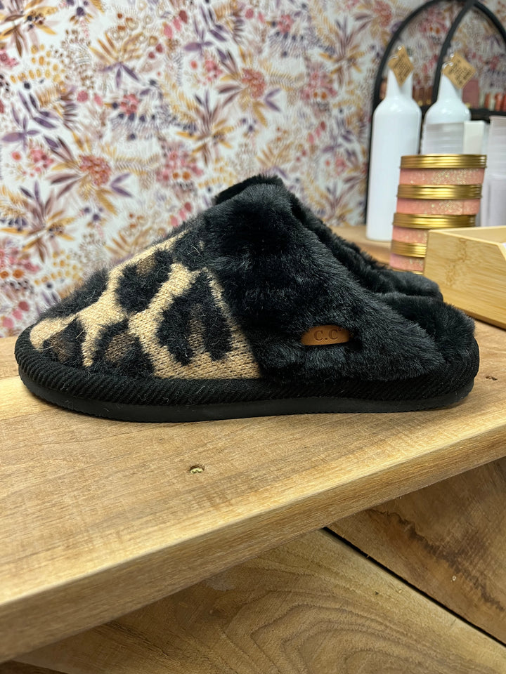 Leopard Knit C.C Slippers