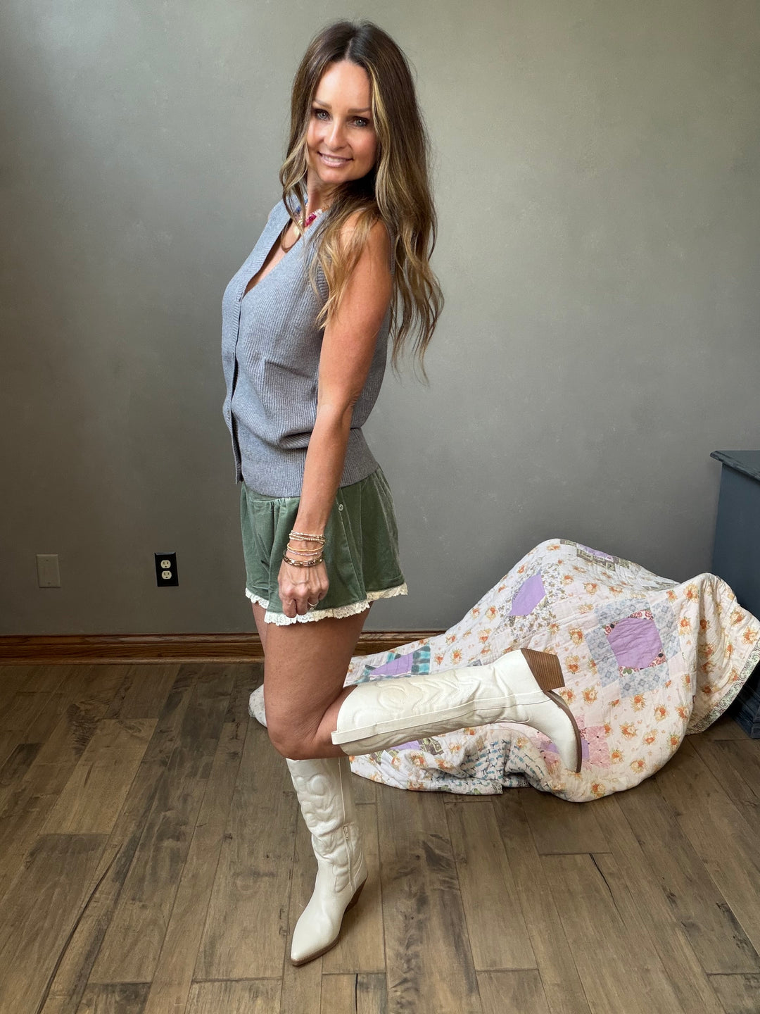 Easy Gray Sweater Vest