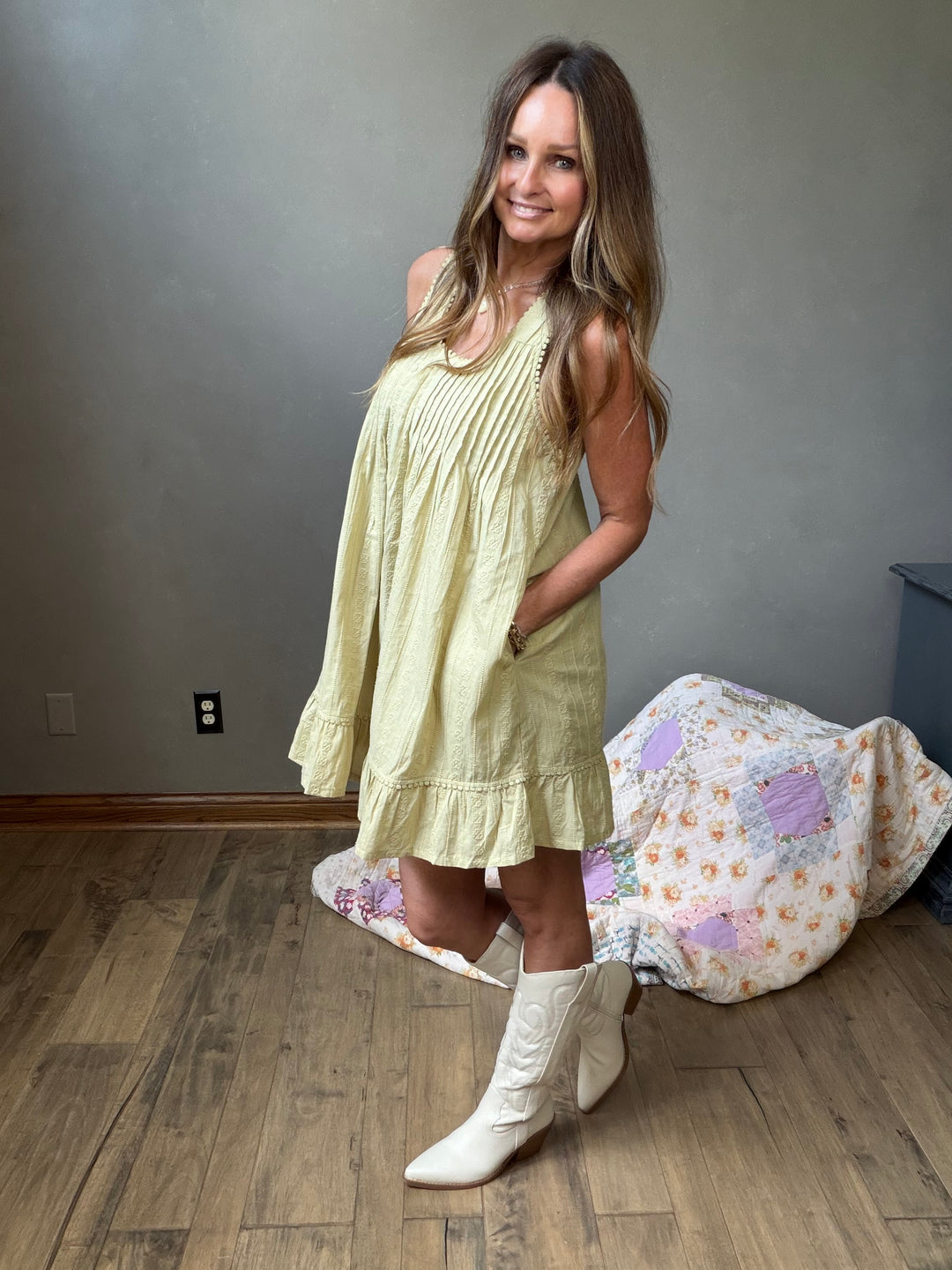 Garden Dune Mini Dress – Light Olive