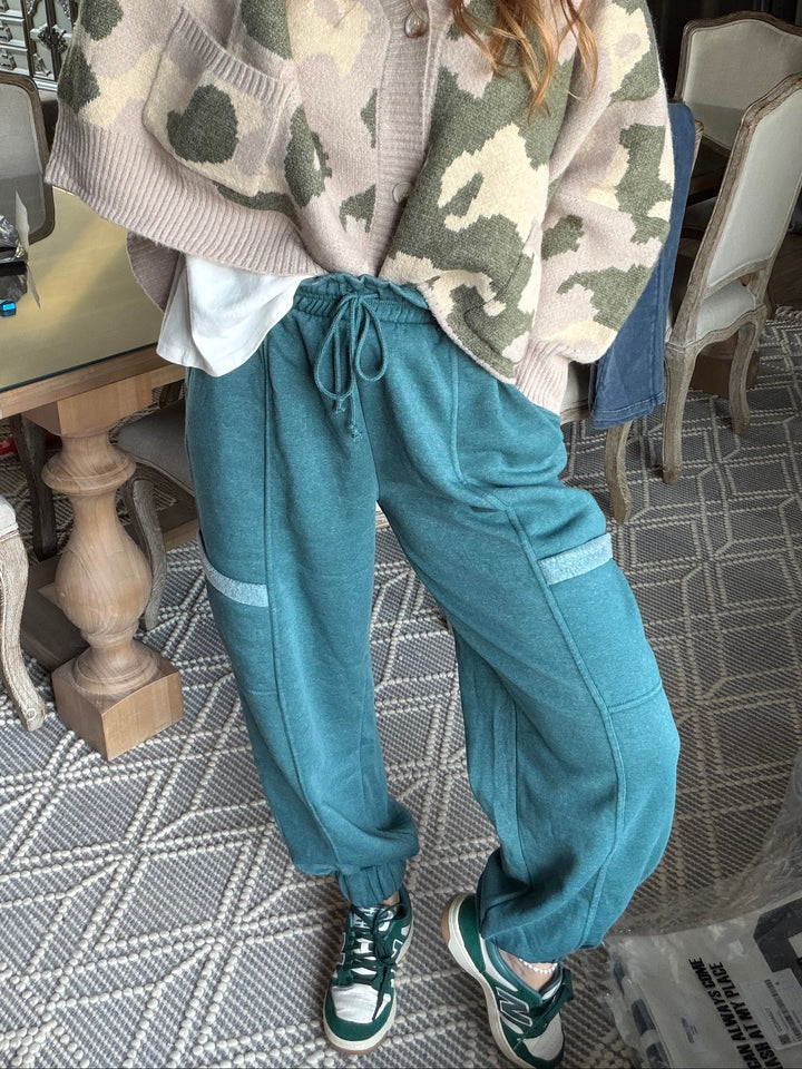 Teal jogger sweatpants with cargo pocket