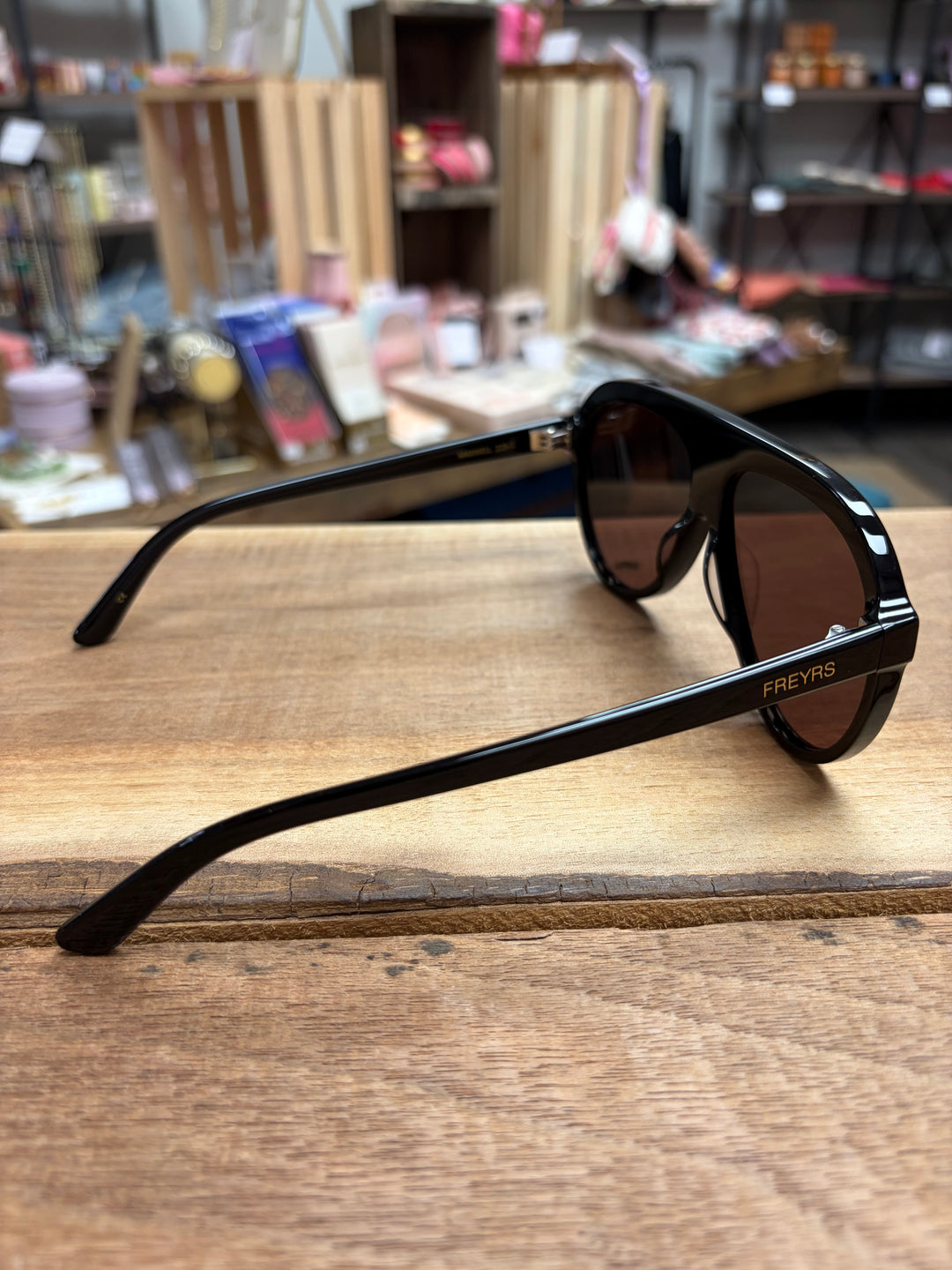 Maxwell Unisex Aviator Sunglasses