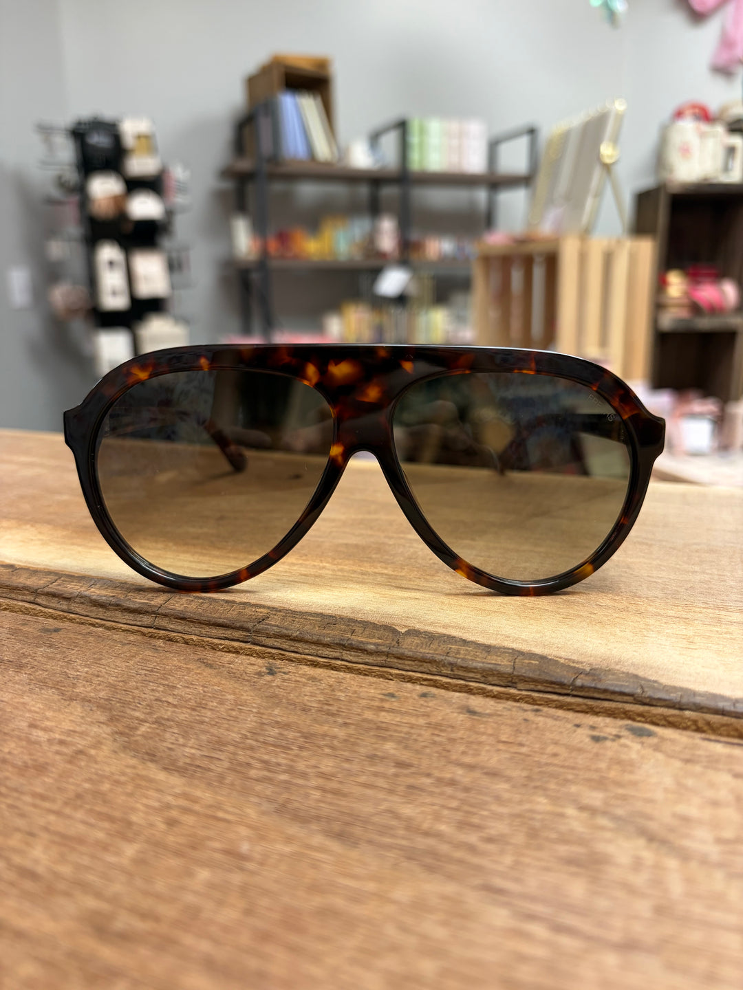 Maxwell Unisex Aviator Sunglasses