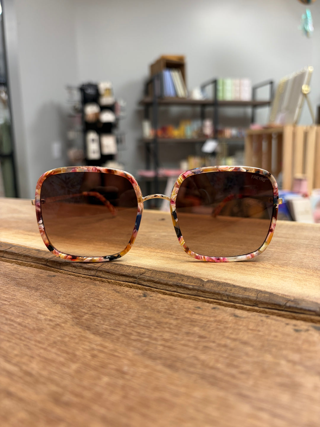 Cosmo Womens Square Sunglasses