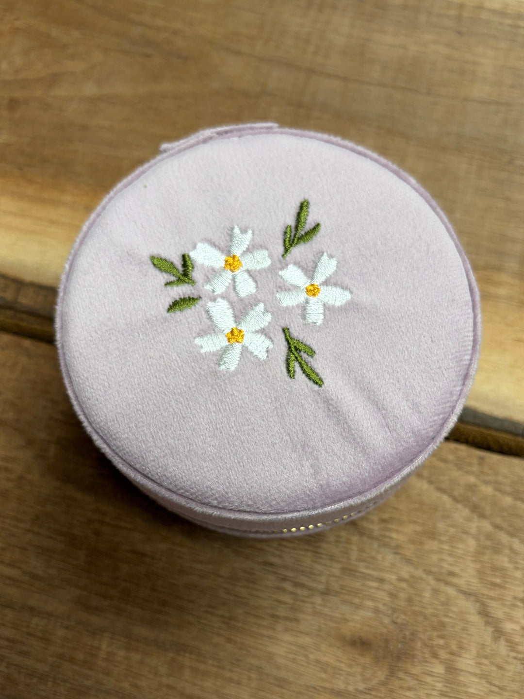 Lilac colored velvet round jewelry box for travel 
