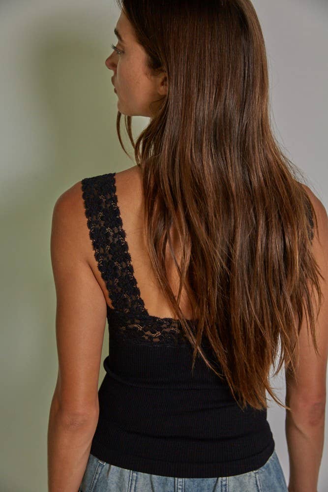 Lace Trim Seamless Tank